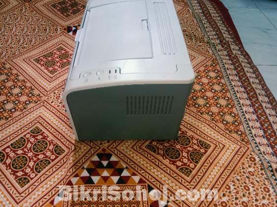 একটি ভালো মানের প্রিন্টার বিক্রি করা হবে